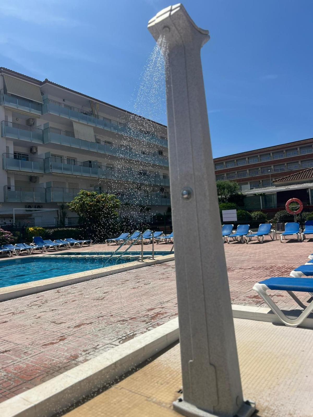 Apcostas Els Pins Lotus Apartment Blanes Exterior photo